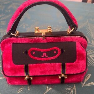 Vibrant Fuchsia Velvet Mini Bag Roberta di Camerino